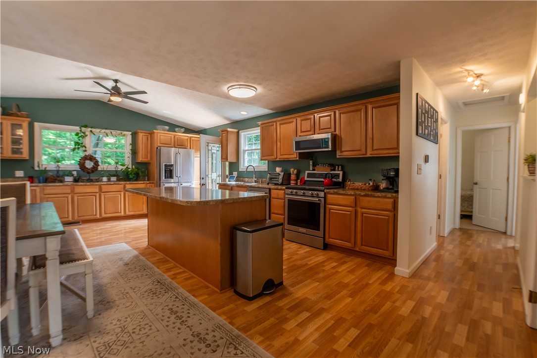 Hubbard Estates 05 - Residential