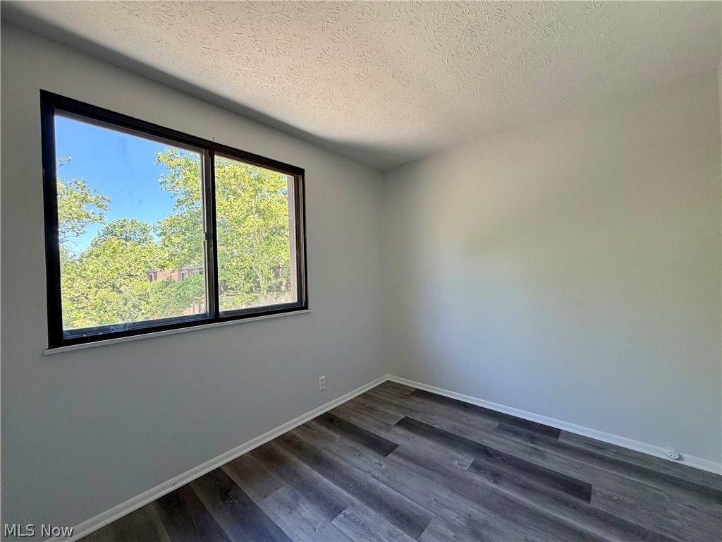 Cambridge Condo - Residential