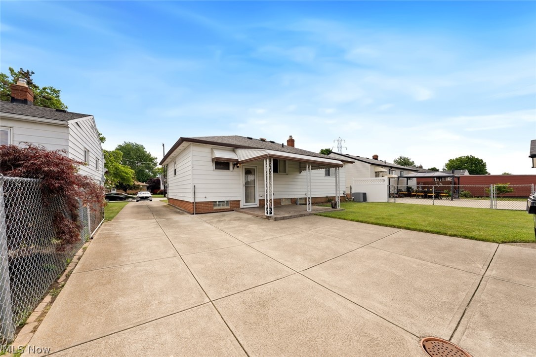 Sam H Miller 07 - Residential