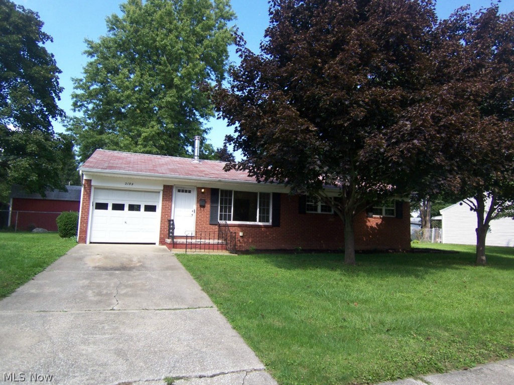 Updated ranch home is a prime location near schools and park. Open eat in kitchen overlooking rear fenced yard. 
Hardwood floors, updated bath, Attached garage. Freshly painted basement, shed for storage and swing set for the kids. 

Imm. Occp.