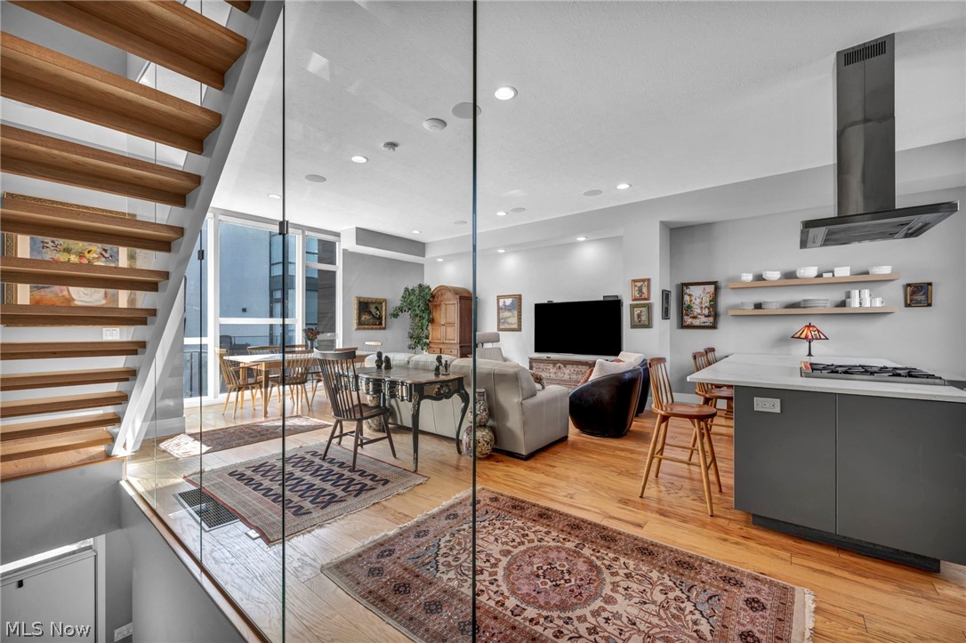 95 Lake Sub - Residential