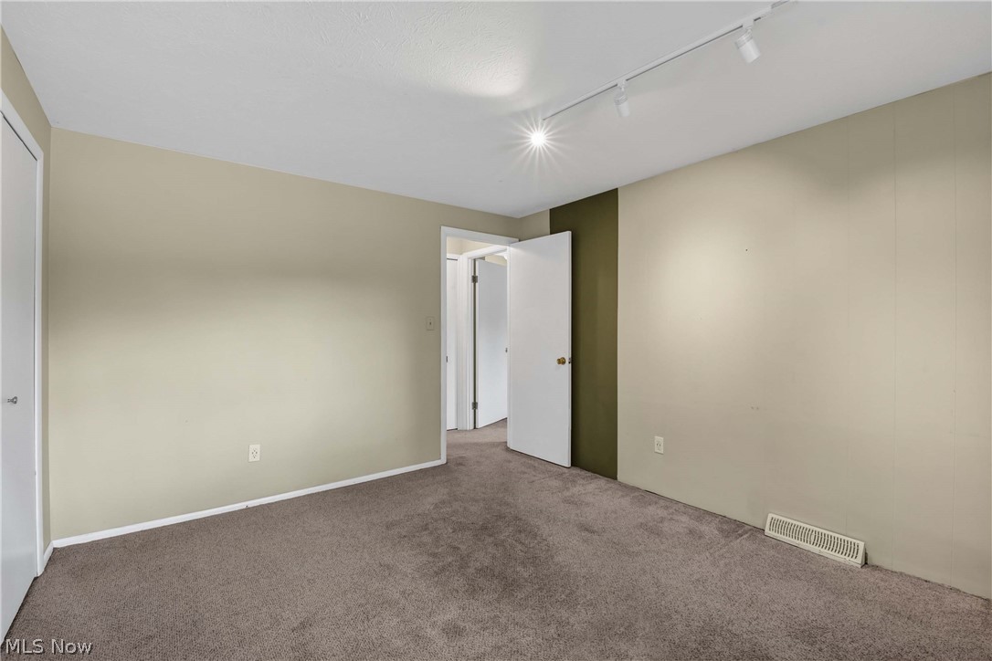 Harbour Light Condo 01 - Residential