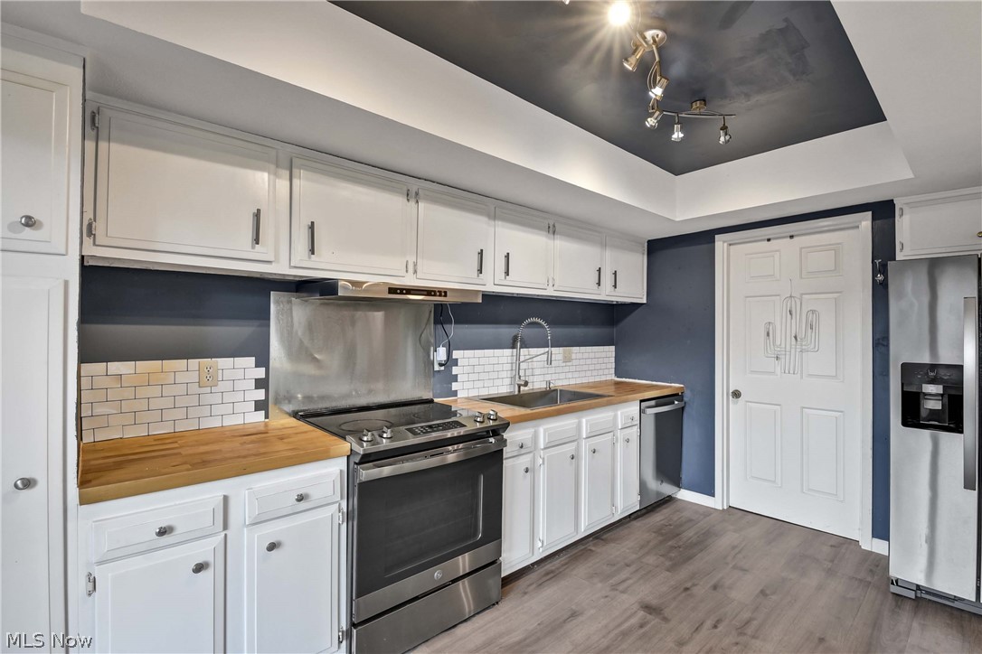 Harbour Light Condo 01 - Residential