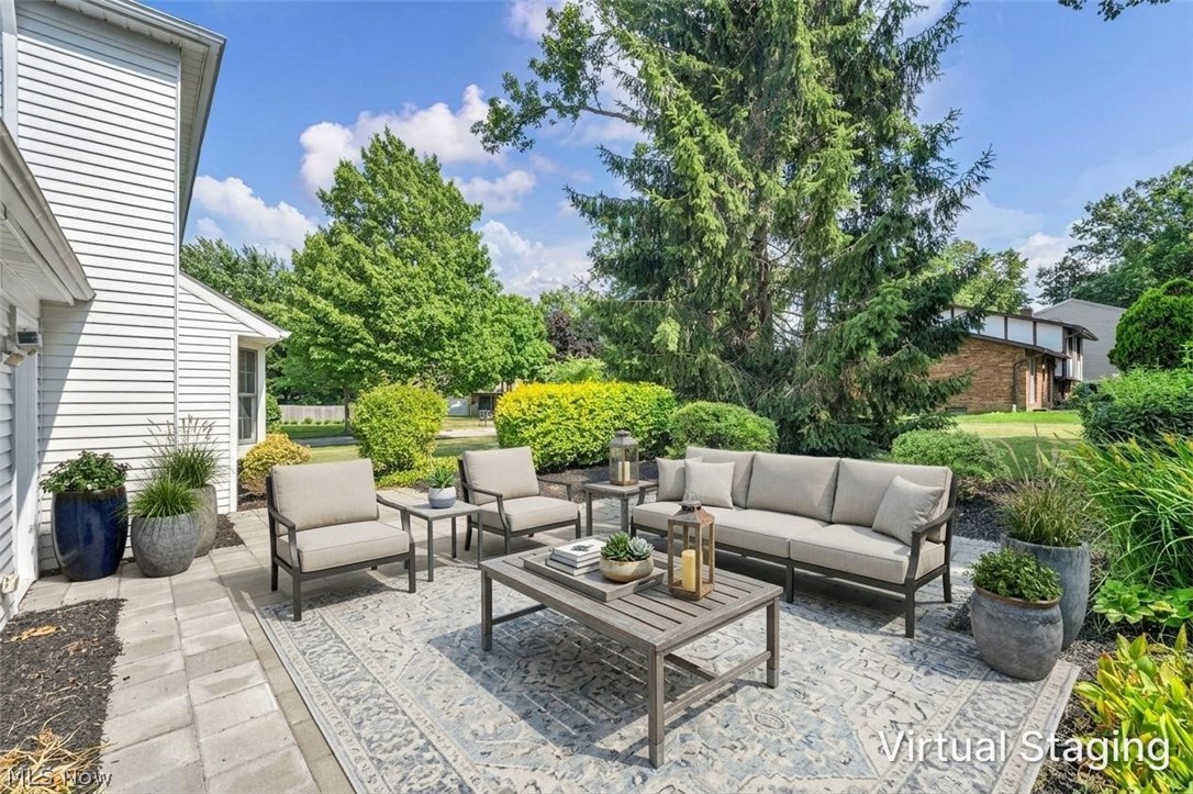 Deerfield Lake 01 - Residential