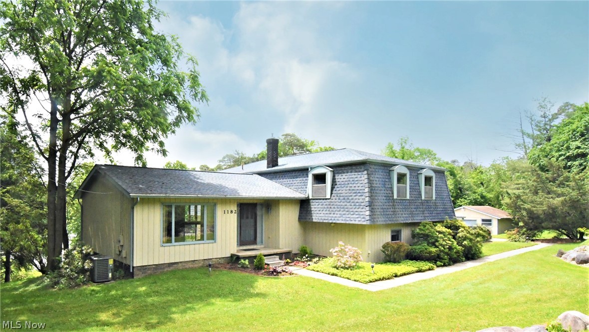 Sugar Bush Knolls - Residential