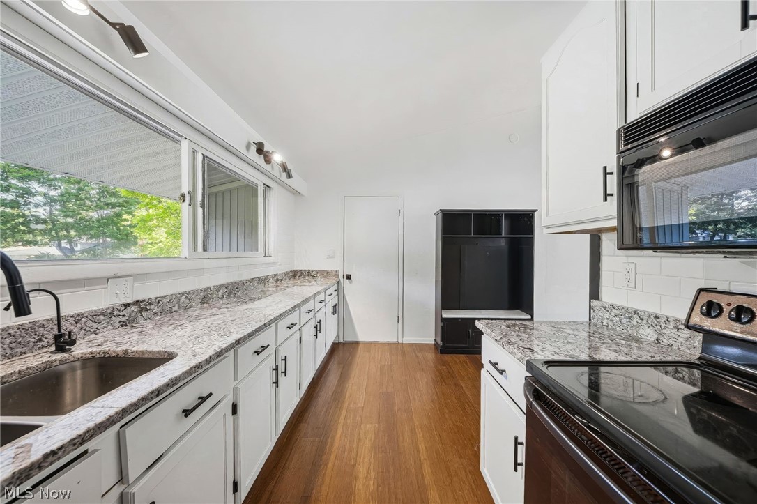 Meadow Wood 01 - Residential