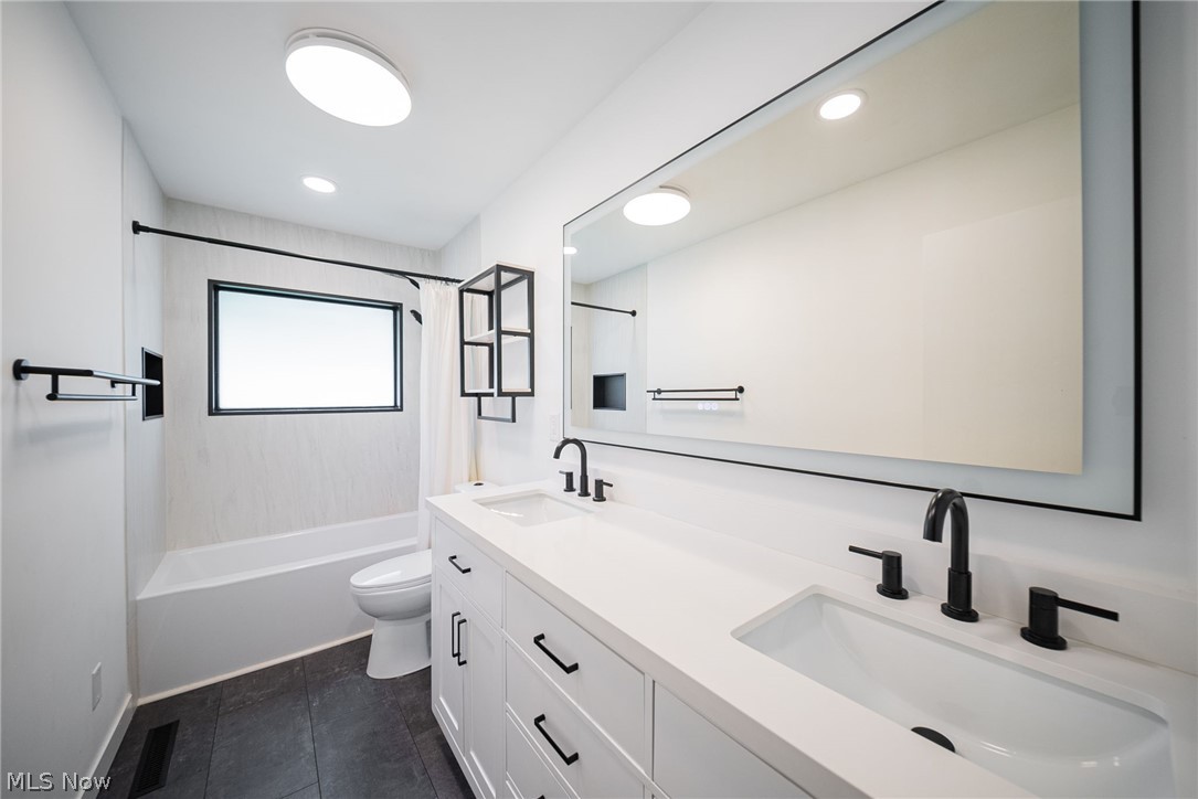 Meadow Wood 01 - Residential