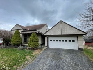 What a great cape home on Youngstowns West Side! This cutie features a large living room, eat-in kitchen and 2 spacious bedrooms on the first floor. Plenty of storage space with a pantry and linen closet in the hallway, and a coat closet in the front foyer. The second floor is very large with high ceilings and tons of built ins. Would make a fantastic bedroom (no need for dressers!) office, playroom or any other extra room space you can dream up. Bathroom has new vanity, toilet and plumbing. Full basement with new hot water tank (2022), utility sink and additional shower stall. 2 car garage with electric and a private, nice back yard. This home needs only cosmetic love and attention and is ready for its new owner! Would also make a fantastic addition to any portfolio; cleaned up and painted this would easily rent for 850.00 a month.
MULTIPLE OFFERS, ONE OF THE SELLERS WILL NOT BE BACK IN TOWN TO REVIEW UNTIL FRIDAY 04/08/22 2:00 p.m. ALL OFFERS DUE BY THAT DATE AND TIME