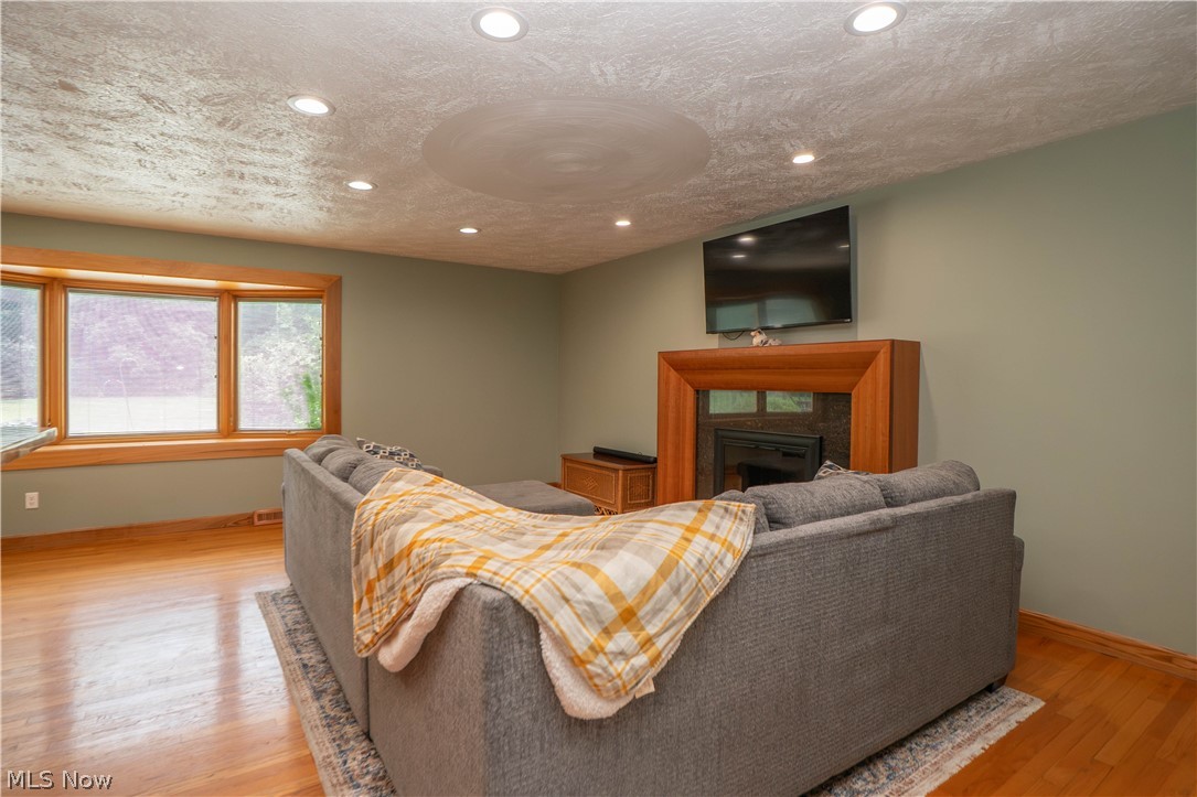 West 4 - Residential