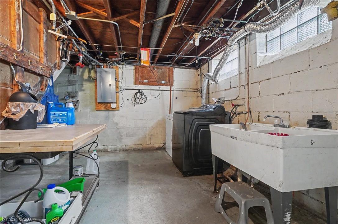 David Moskowitz & Robert Madow - Residential