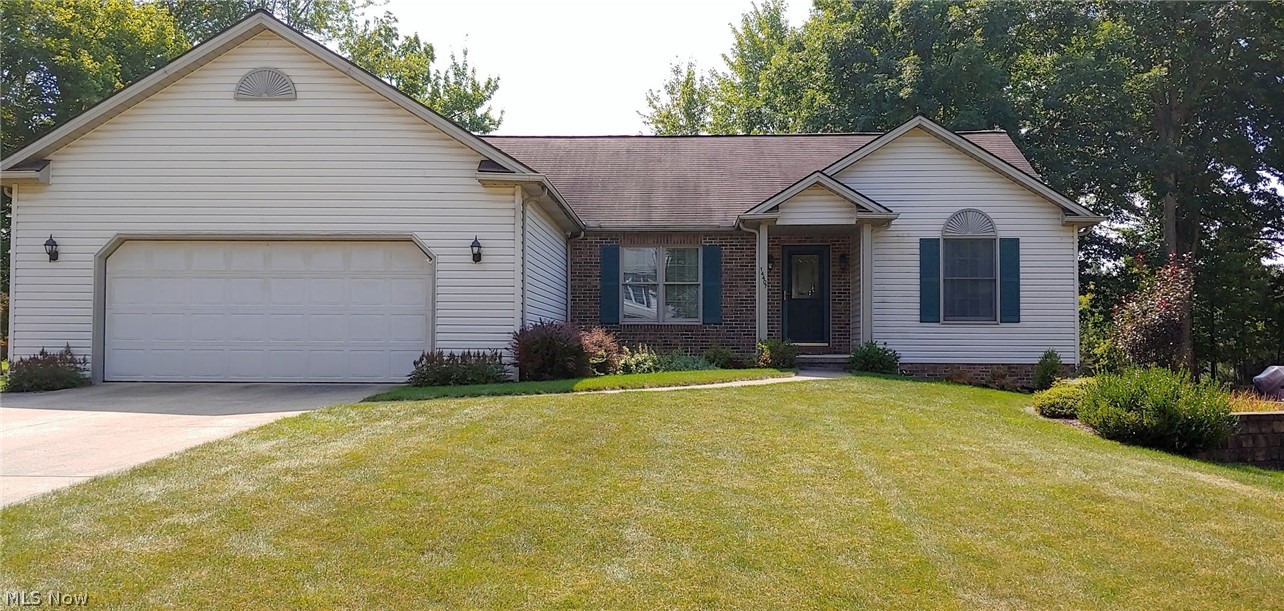 Strongsville’s Best Kept Secret! Immaculate Ranch in Cartwright Heritage Estates! Close enough to
Highways, Shopping, Restaurants and the Metro Parks, but not near the hustle and bustle. This 3
Bedroom Home offers Easy One Floor Living! There is a Wonderful Covered Deck and another Nice
attached Brick Patio to Enjoy! These Patios overlook an Expansive Greenspace Area with No Homes
behind you! Yard also has a Large Wood Shed! Kitchen boasts Beautiful Amish Made Cabinets, Large
Pantry and Built-In Desk! Refrigerator, Stove and Dishwasher to Stay! Kitchen Floor updated with Luxury Vinyl Tiles in 2017! The Laundry Room on the First
Floor has a Washer & Dryer to both Stay! The Dining Room/Office Area showcases French Doors! Living
Room has a Gas Fireplace and a Lovely Leaded Glass Window too! There are Anderson Windows
throughout! The Master Bedroom has a Large Walk-In Closet! The Basement has a Huge Workshop on
One Side and a Partially Finished Rec Room on the Other Side! There is