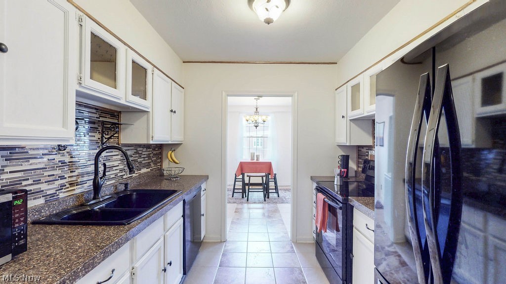 South Park Manor Condos - Residential