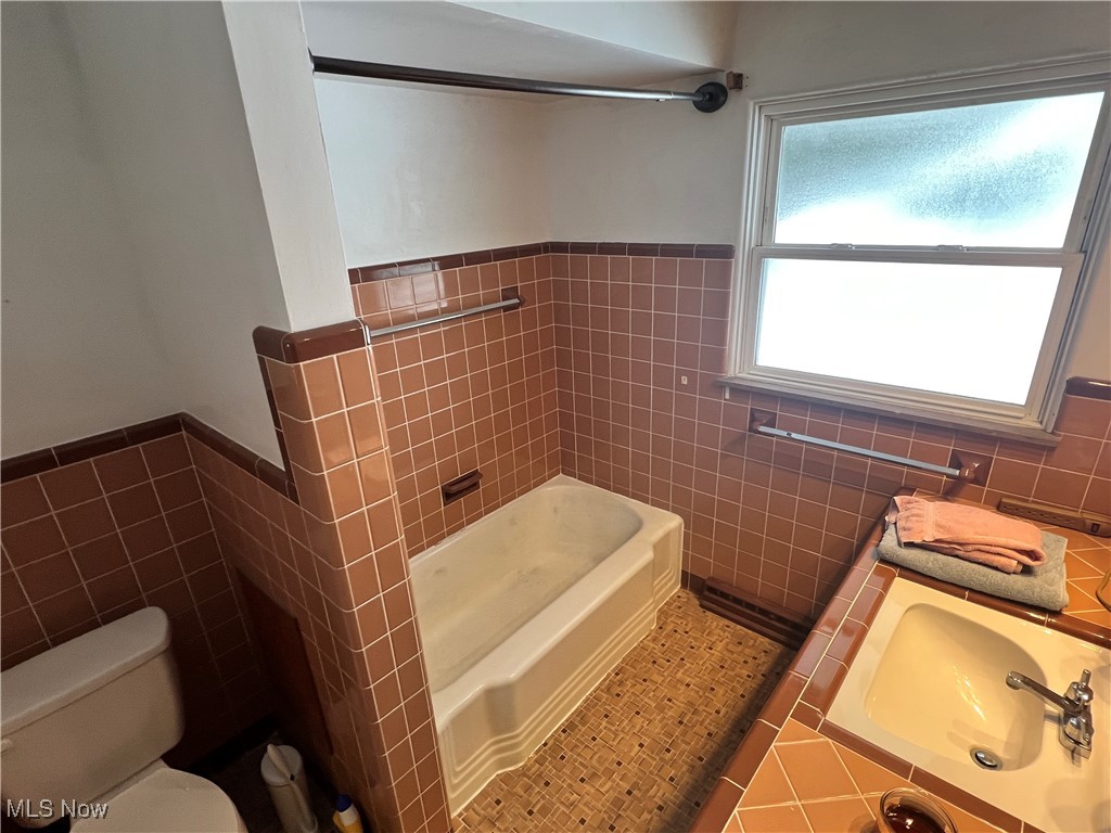Holdens Add - Residential
