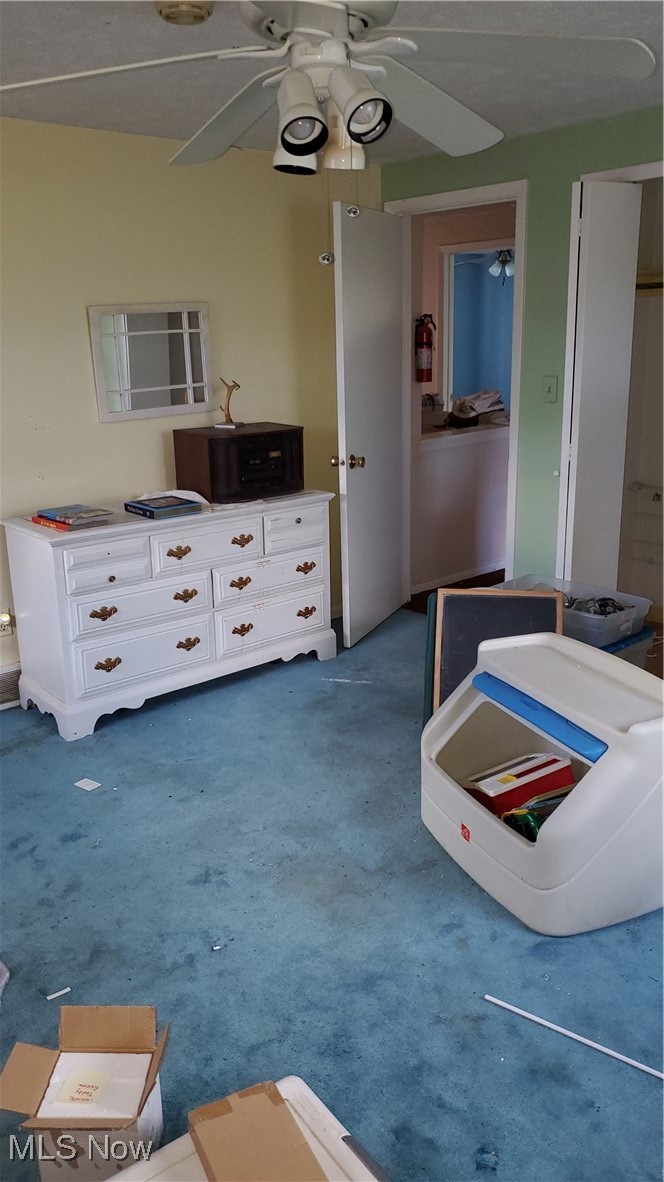 Hickory Court Sub - Residential