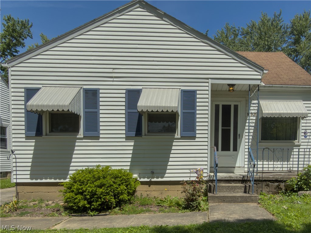 Welcome to this charming two-story Bungalow situated in the desirable East Broad Street Heights neighborhood of Elyria! Offering 3 bedrooms and 1 full bathroom across 1,089 square feet of comfortable living space, this home is full of classic appeal and ready for your personal touch. The traditional layout features a bright and inviting dining area that flows into a functional kitchen equipped with classic wood cabinetry and white appliances, including a gas range.

The home’s bedrooms are cozy and feature ceiling fans for added comfort, while the full bathroom highlights a classic pedestal sink. The finished upper level provides fantastic flexible space—perfect for a primary bedroom, home office, or playroom. Downstairs, a tidy, full basement offers an additional 736 square feet of unfinished space, providing plenty of room for storage or a future recreation area, and houses the home's laundry and utility systems.

Step outside to find a fantastic wood deck that’s practically begging for summer cookouts, quiet morning coffees, and weekend relaxation. The property also features low-maintenance vinyl siding and a detached garage, all nestled on a manageable, level lot. Located in the Elyria City School District, this cozy property is a fantastic opportunity for first-time buyers or investors alike.