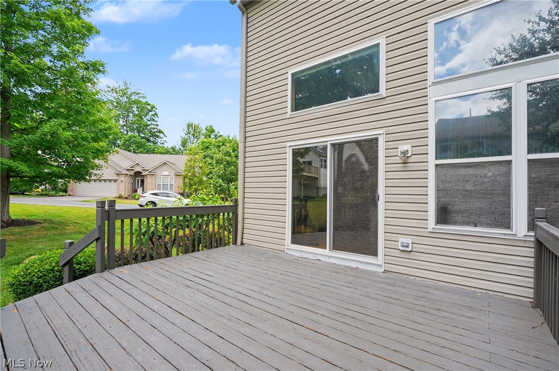 Woods/Auburn Lakes Condo Ph #1 - Residential