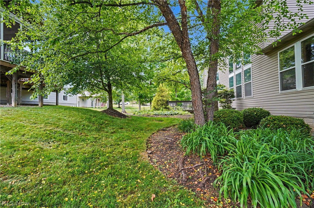 Woods/Auburn Lakes Condo Ph #1 - Residential