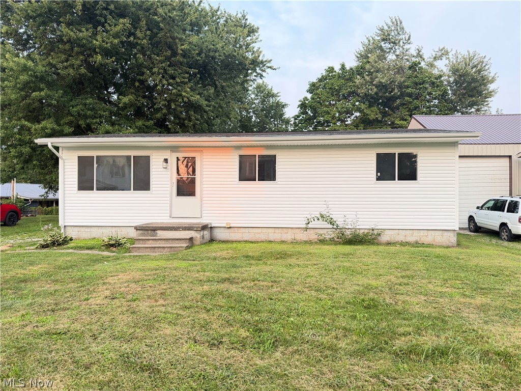 Looking for move in ready? Look no further! Check out this freshly updated 3-bedroom home featuring new vinyl siding, new carpet, new vinyl flooring, fresh paint throughout, an updated kitchen and bathroom, and a new heating and cooling split unit. The exterior has new vinyl siding, adding great curb appeal. Enjoy the large backyard, perfect for entertaining, and a full basement offering plenty of storage and potential for additional living space. Schedule your showing​​‌​​​​‌​‌​​​‌‌​​​‌‌‌​​‌​​‌‌​​​​ today!