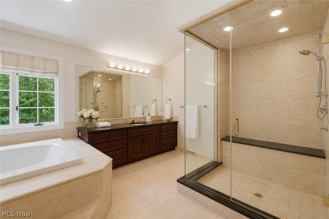 Canyon Lakes - Residential
