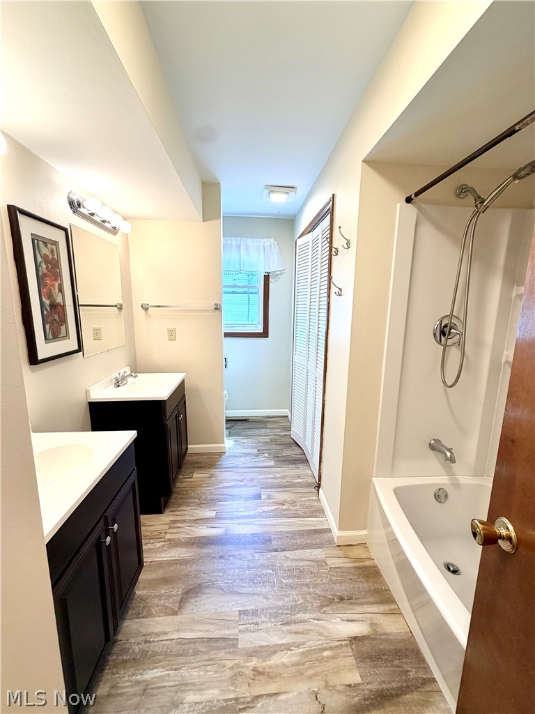 Benttree Commons Condo - Residential
