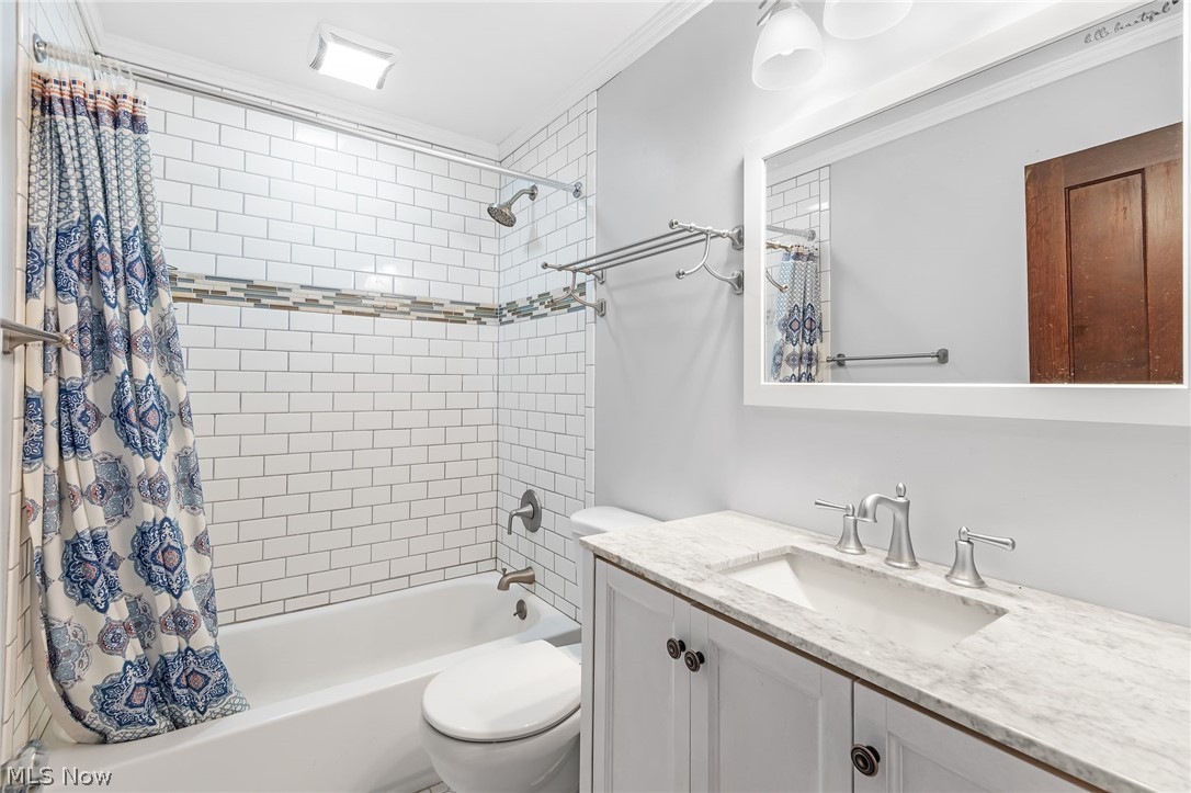 Lang & Fourniers - Residential Income