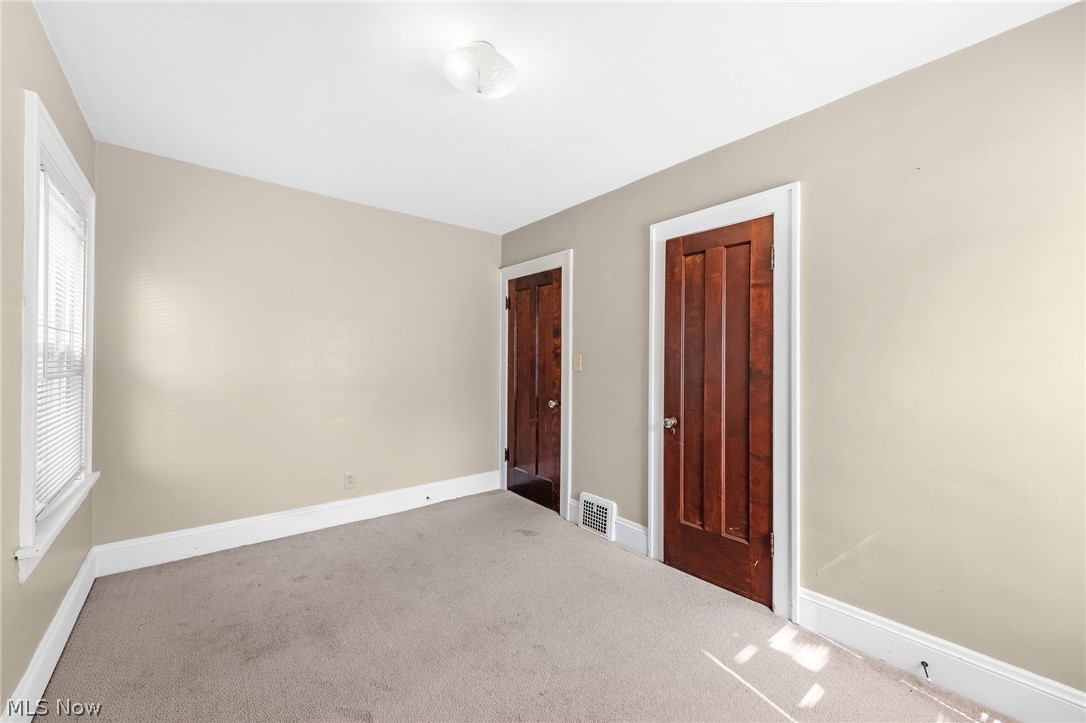 Lang & Fourniers - Residential Income