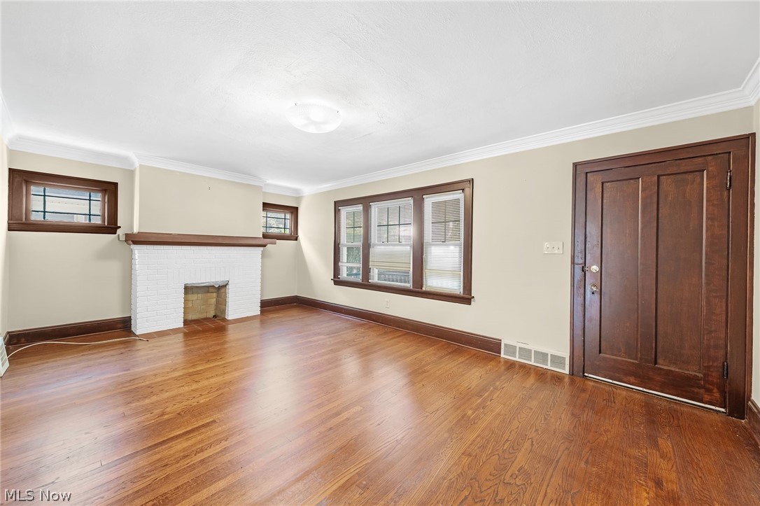Lang & Fourniers - Residential Income
