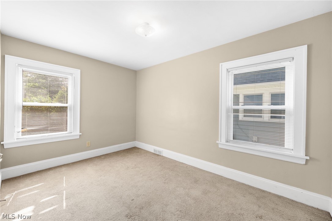 Lang & Fourniers - Residential Income