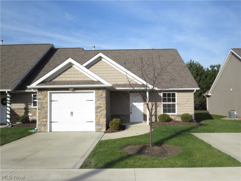 End Unit, Move-In Ready Apartment! 2 bedrooms and 2 full bathrooms. Vaulted Ceiling over Great Room. Granite countertops in kitchen and bathrooms. Master Suite with private full bathroom. Front bedroom has door to 2nd full bathroom. Laundry room off kitchen. 1 car attached garage. Sliding glass door from great room to concrete patio. Freshly painted, newer vinyl flooring throughout. Two year lease. Apartment that feels like a condo!