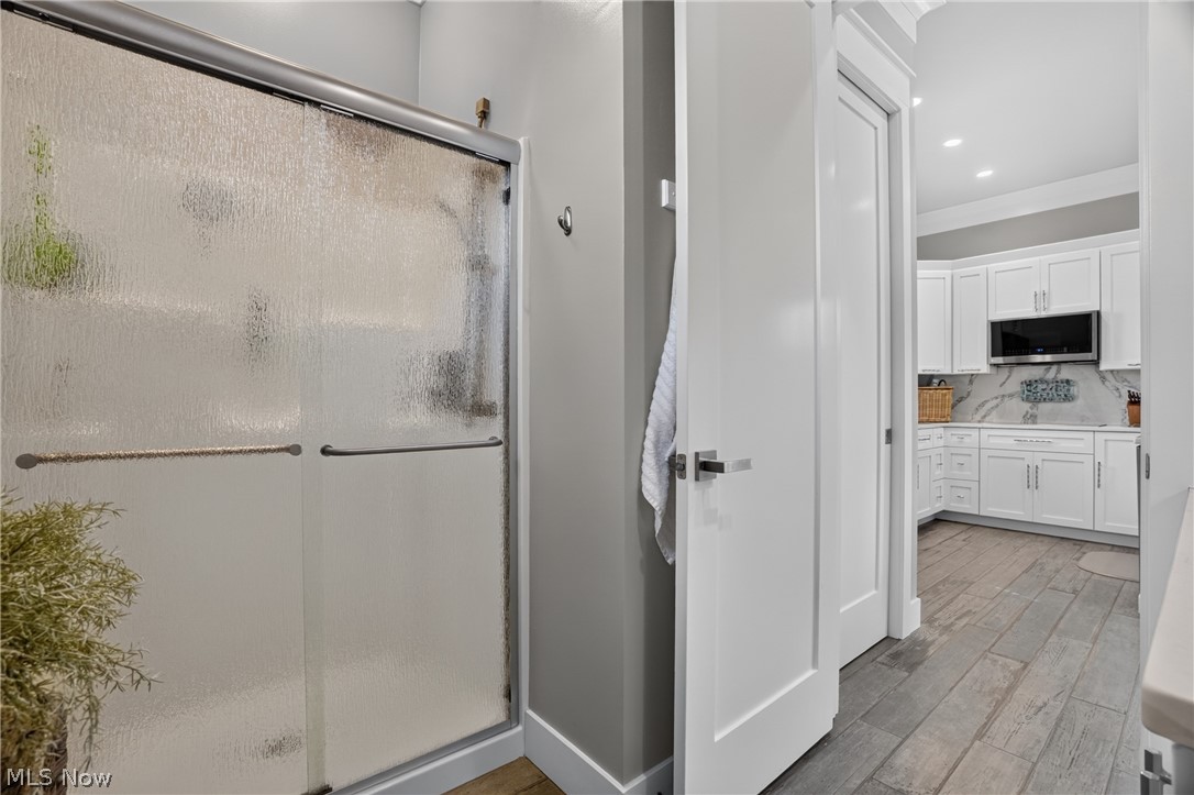 Hearthside Grove Lake Erie Sub Ph - Residential