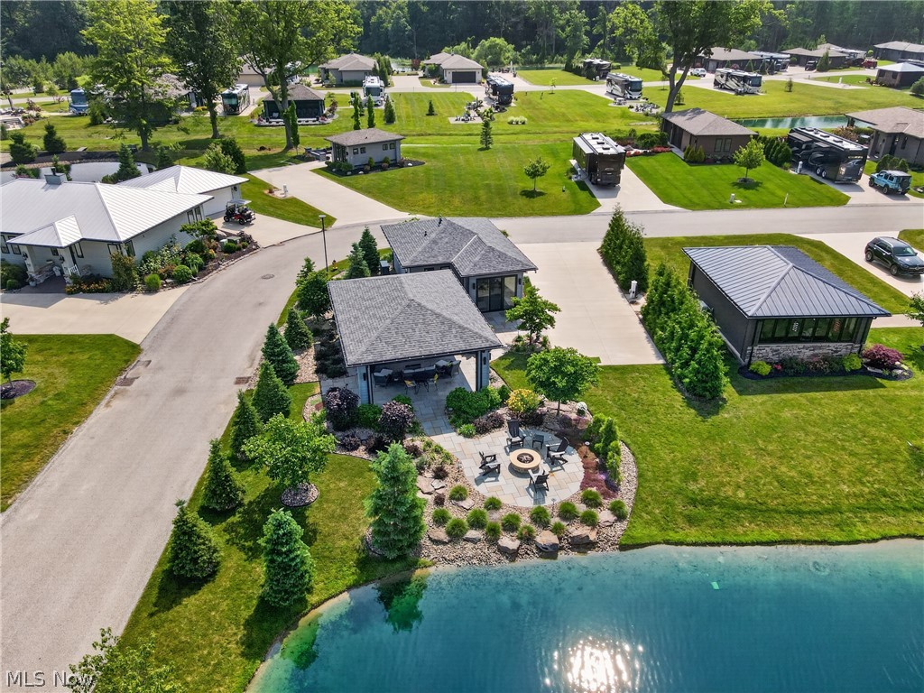 Hearthside Grove Lake Erie Sub Ph - Residential