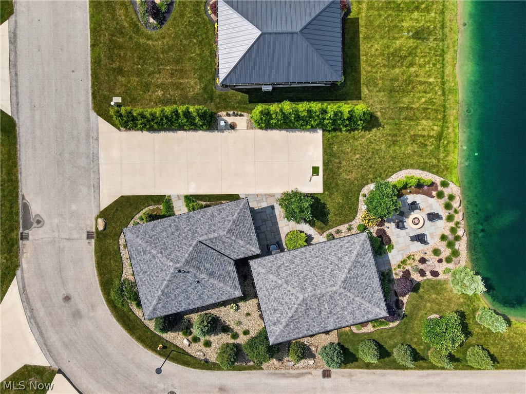 Hearthside Grove Lake Erie Sub Ph - Residential