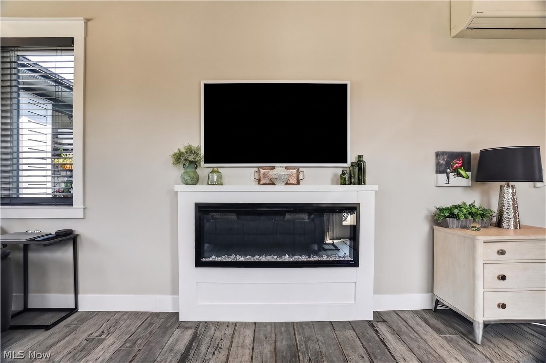 Hearthside Grove Lake Erie Sub Ph - Residential