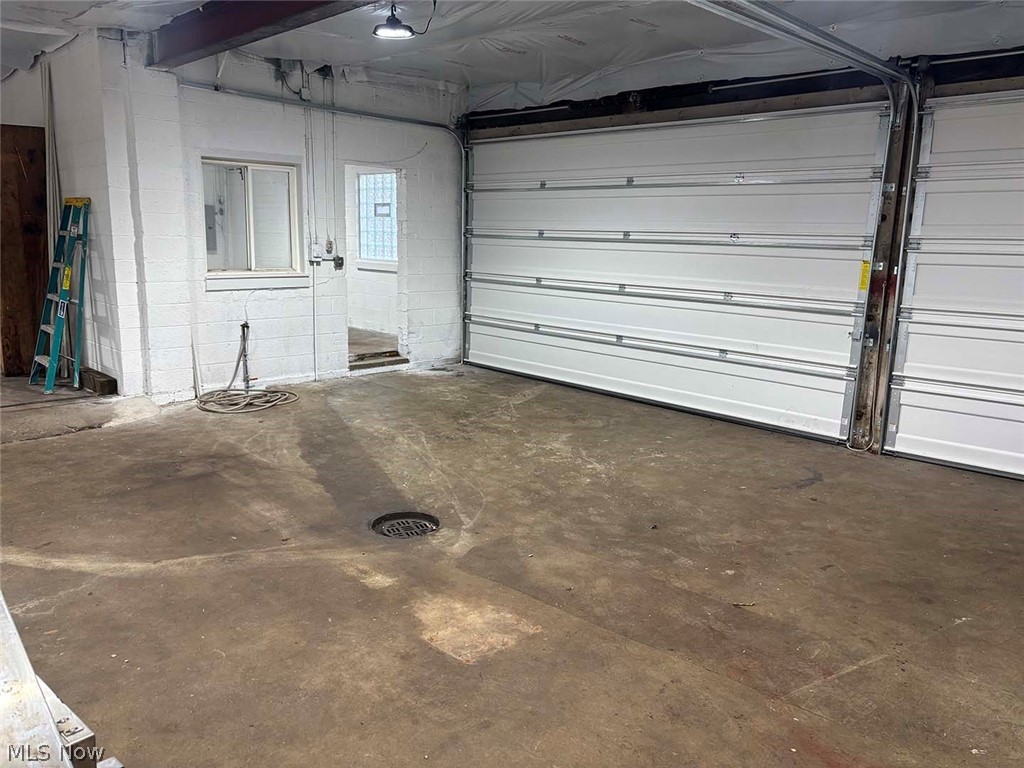 Warrensville - Commercial Sale