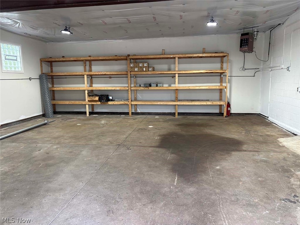 Warrensville - Commercial Sale