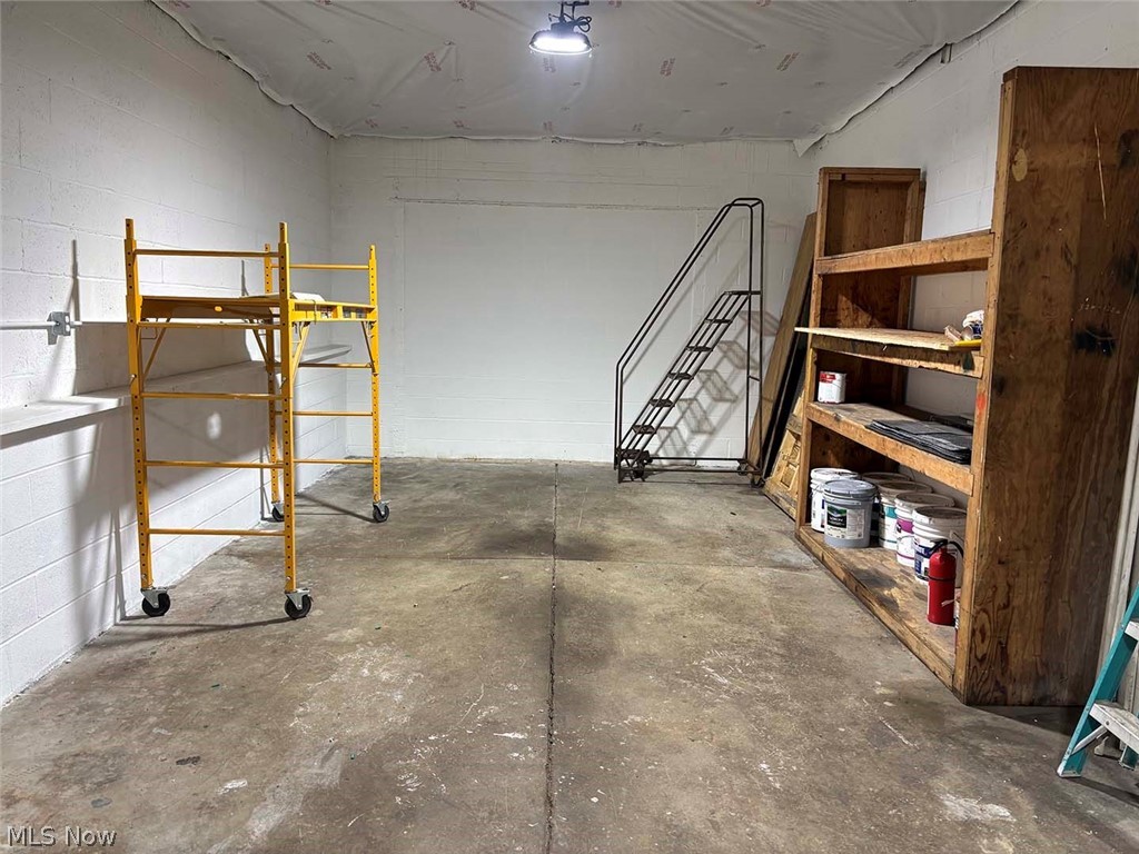 Warrensville - Commercial Sale