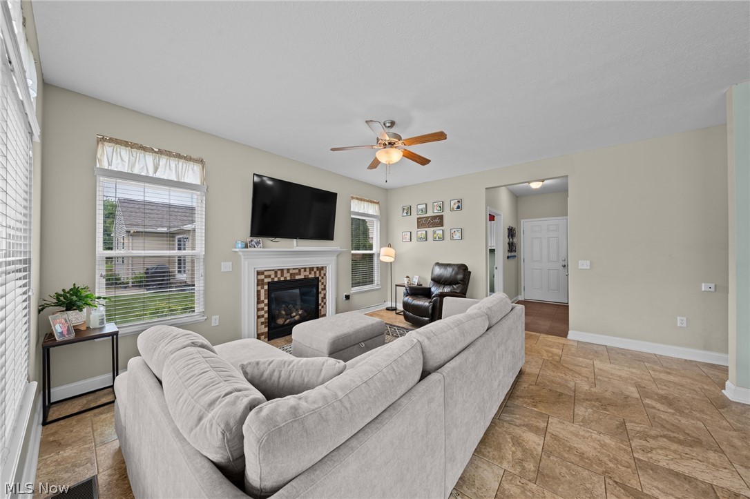 Village/Creekside 02 - Residential