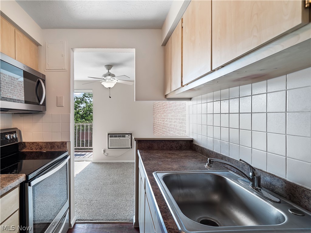 Kirtland House Condo - Residential