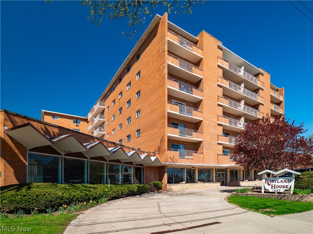 Kirtland House Condo - Residential