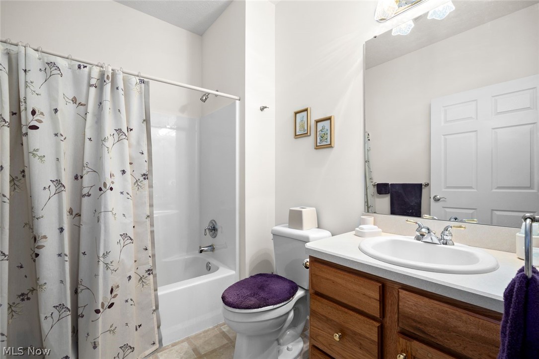 Avenbury Lakes - Residential
