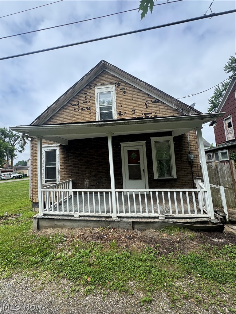 In Alliance, this listing is a real diamond in the rough for serious investors. The home is in rough shape and needs a full overhaul, but it offers a blank slate for someone ready to put in the work. With the right vision and investment, this property could be turned into a rental or a revitalized home worth much more.