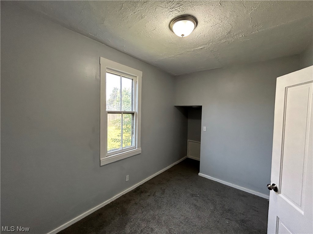 Hoyt - Residential Lease