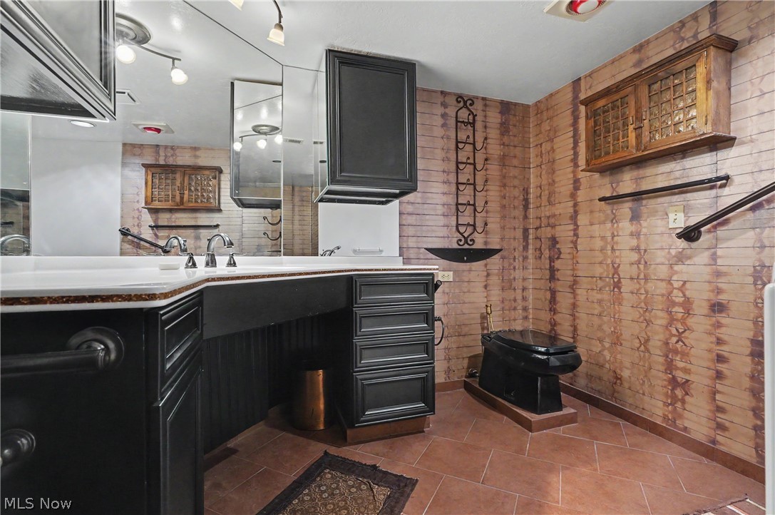 Crossings Condo - Residential
