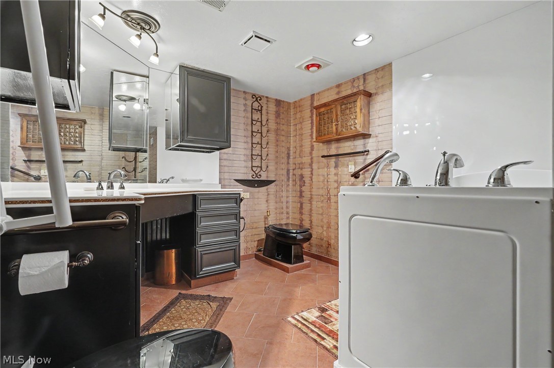 Crossings Condo - Residential