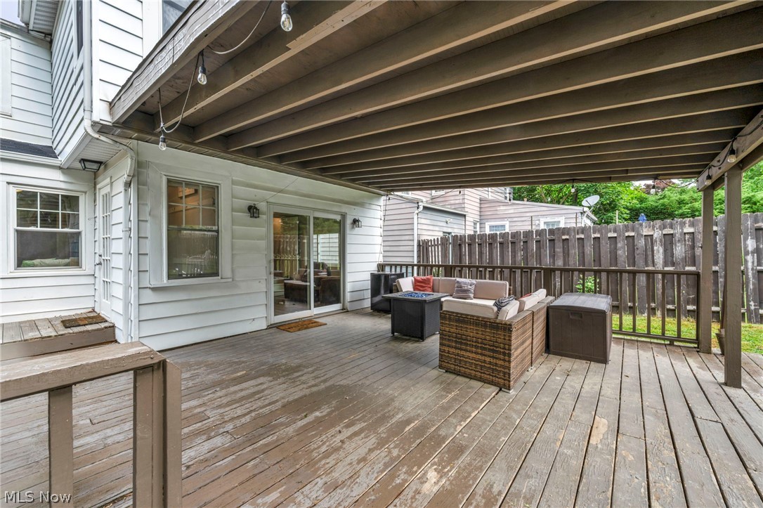 Mayfield-Hlnd - Residential