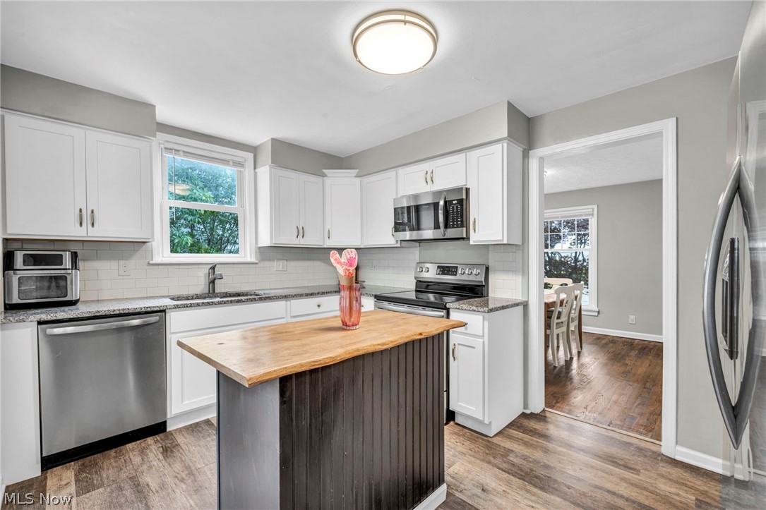 Mayfield-Hlnd - Residential