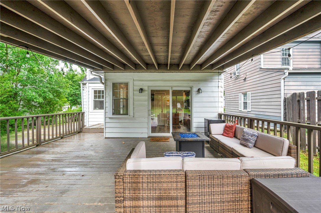Mayfield-Hlnd - Residential