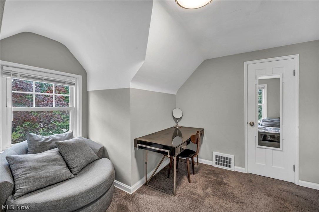 Mayfield-Hlnd - Residential