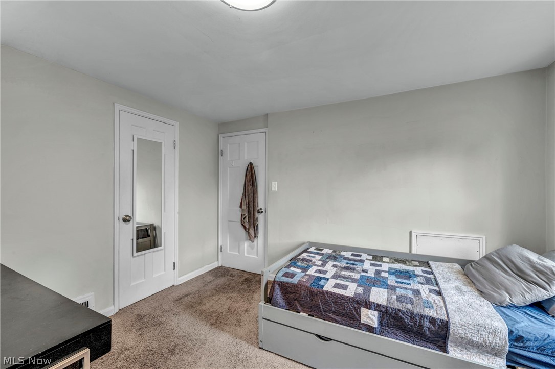 Mayfield-Hlnd - Residential