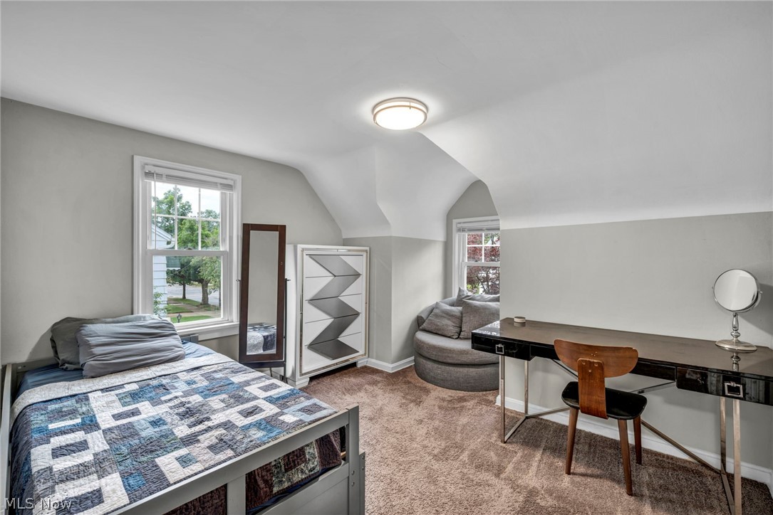 Mayfield-Hlnd - Residential